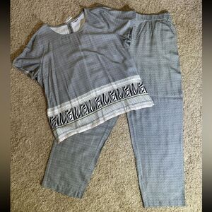 Women’s~Serengeti~Size XL~Matching Pants & Top Set~New Condition~TC
